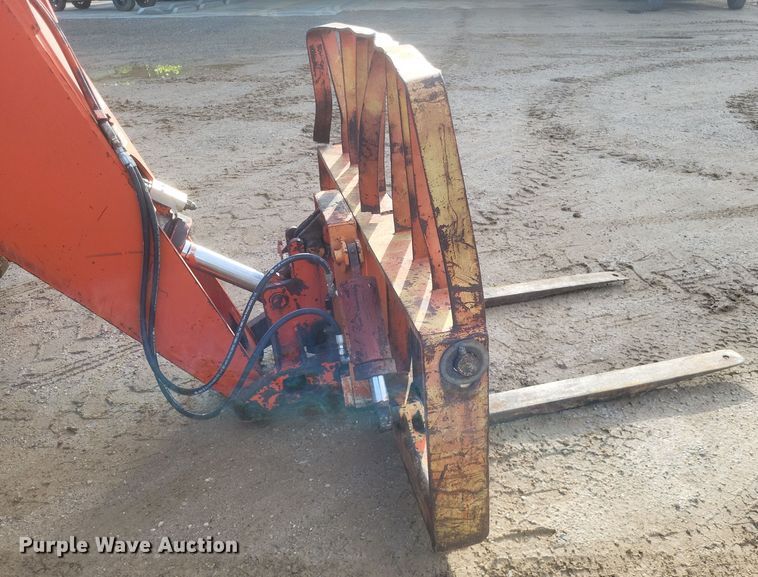 image for item DO4895 1999 Traverse Lift TL 8042 telehandler