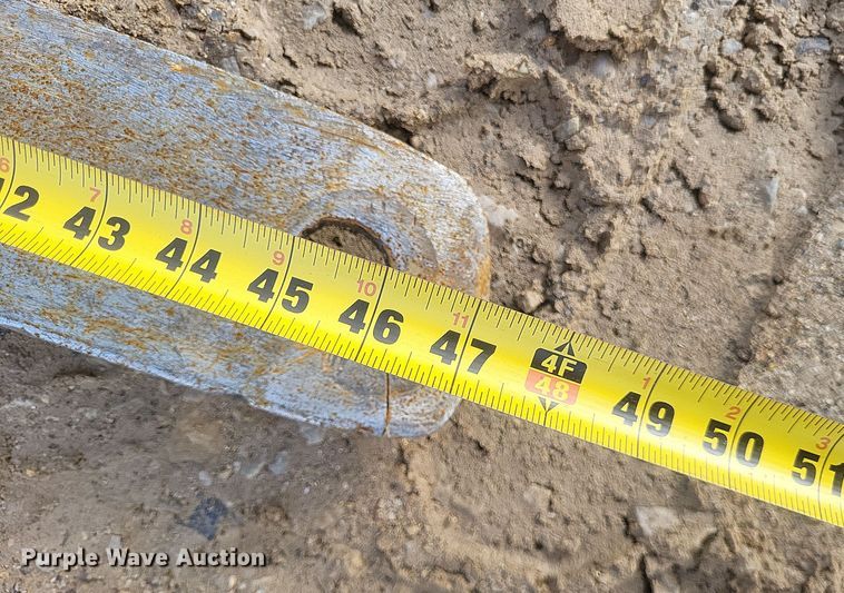 image for item DO4895 1999 Traverse Lift TL 8042 telehandler