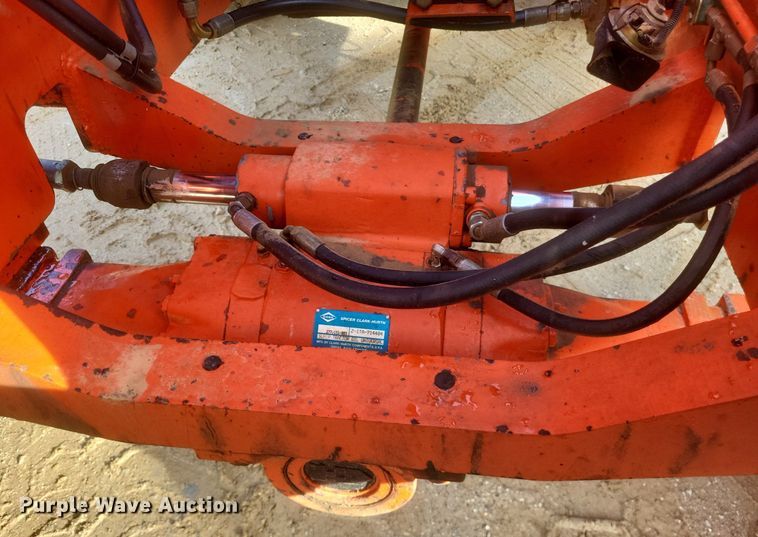 image for item DO4895 1999 Traverse Lift TL 8042 telehandler