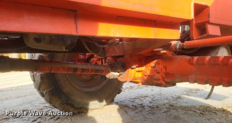 image for item DO4895 1999 Traverse Lift TL 8042 telehandler