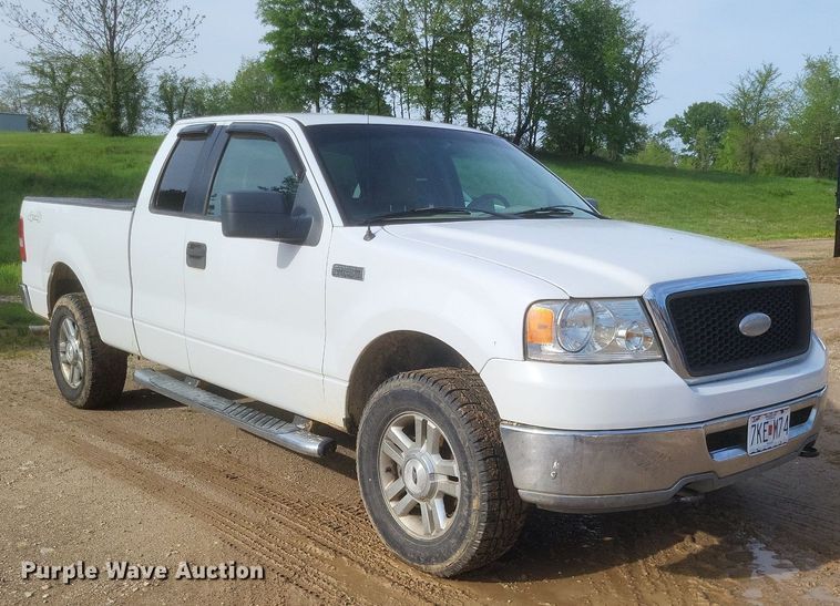 image for item DO4896 2006 Ford F150 XLT SuperCab pickup truck