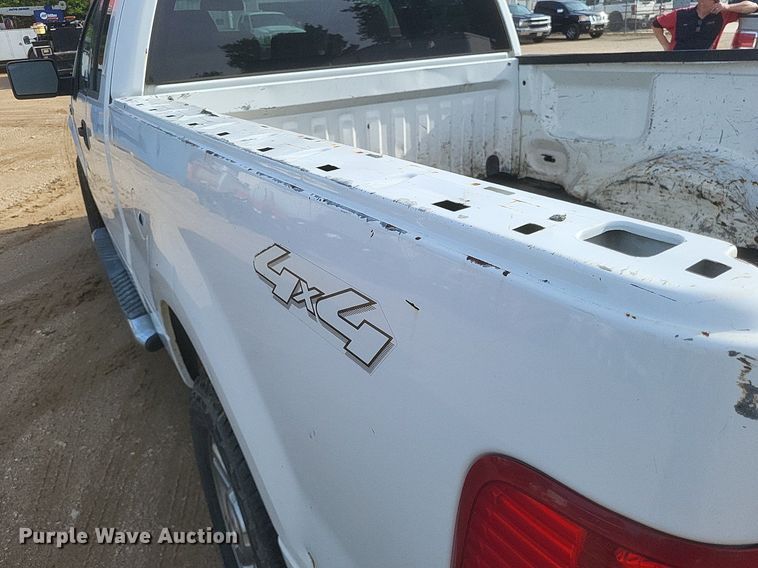 image for item DO4896 2006 Ford F150 XLT SuperCab pickup truck