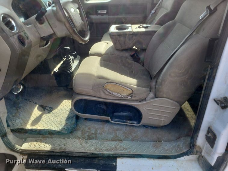 image for item DO4896 2006 Ford F150 XLT SuperCab pickup truck