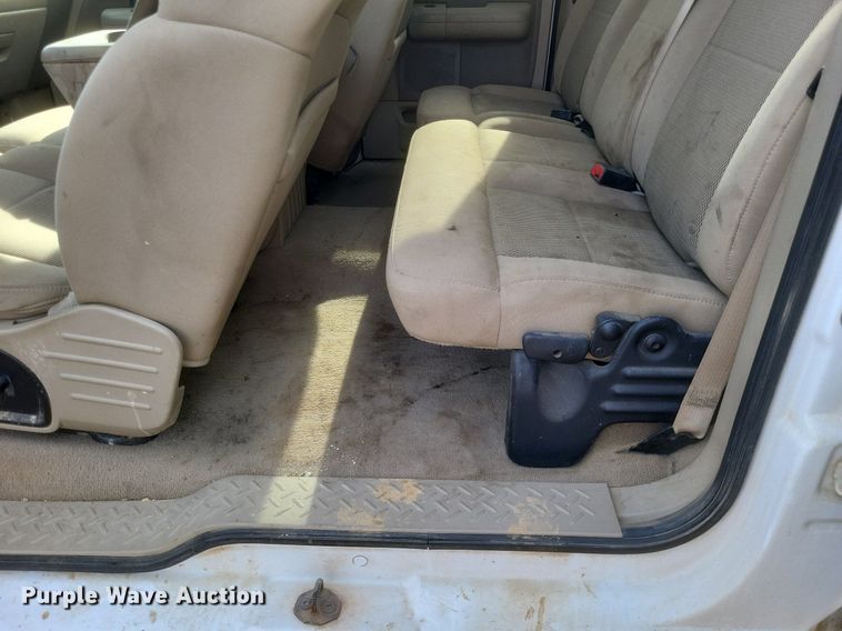 image for item DO4896 2006 Ford F150 XLT SuperCab pickup truck