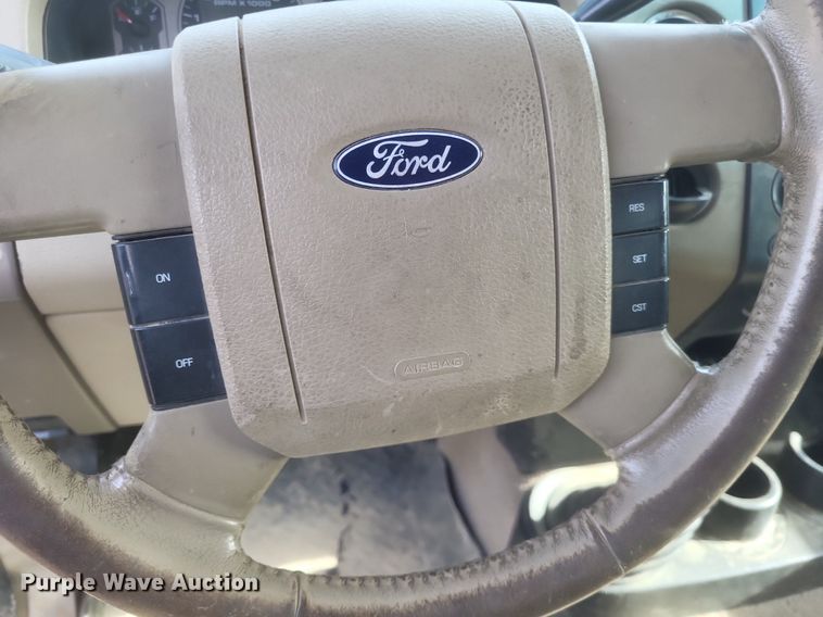 image for item DO4896 2006 Ford F150 XLT SuperCab pickup truck