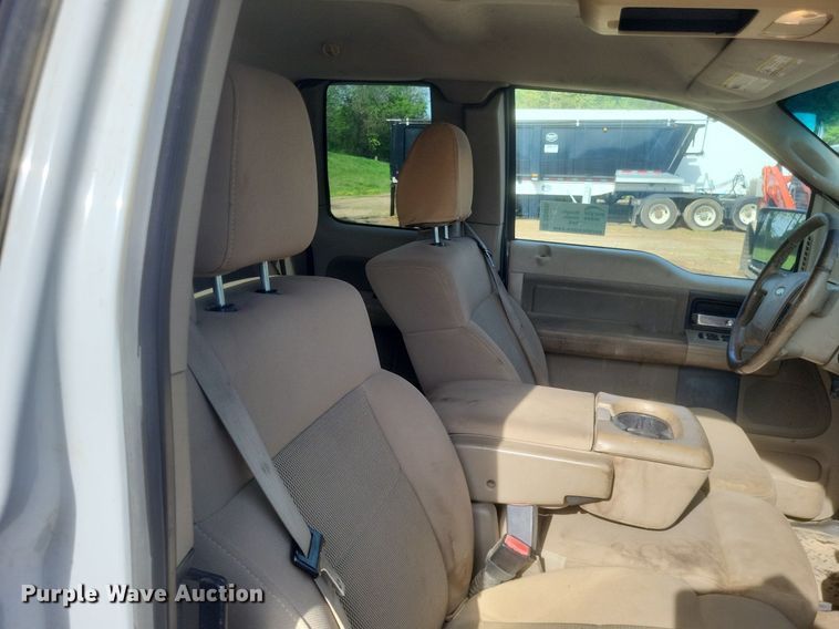 image for item DO4896 2006 Ford F150 XLT SuperCab pickup truck