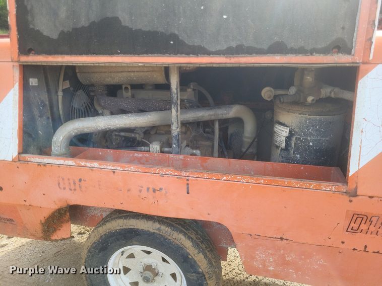 image for item DO4897 1996 Sullair D1850QJD5 air compressor