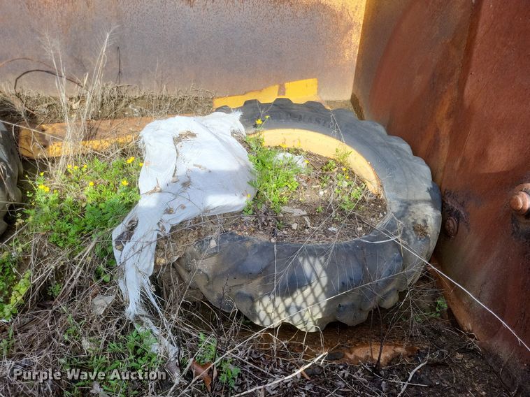 image for item DO4898 1997 Reynolds  17C scraper