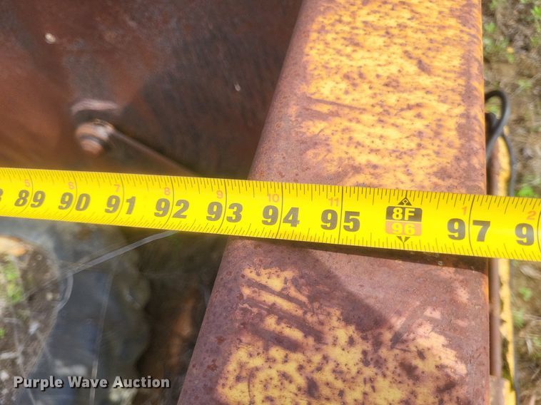 image for item DO4898 1997 Reynolds  17C scraper