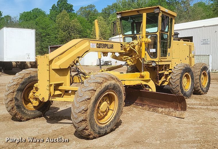 image for item DO4899 1987 Caterpillar 140G motor grader