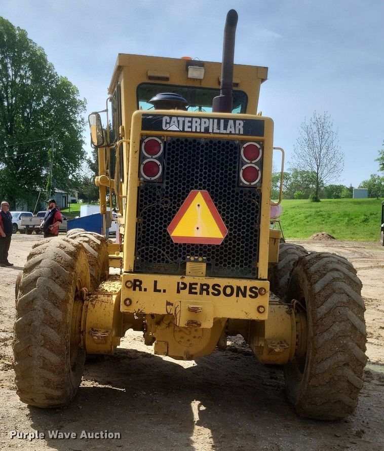 image for item DO4899 1987 Caterpillar 140G motor grader