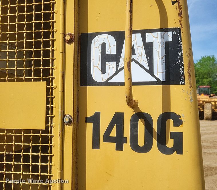 image for item DO4899 1987 Caterpillar 140G motor grader