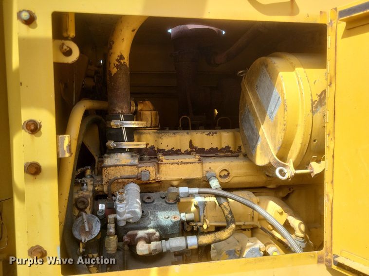 image for item DO4899 1987 Caterpillar 140G motor grader