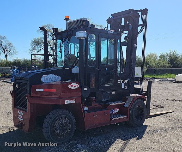 image for item DP0860 2015 Taylor XH180 forklift