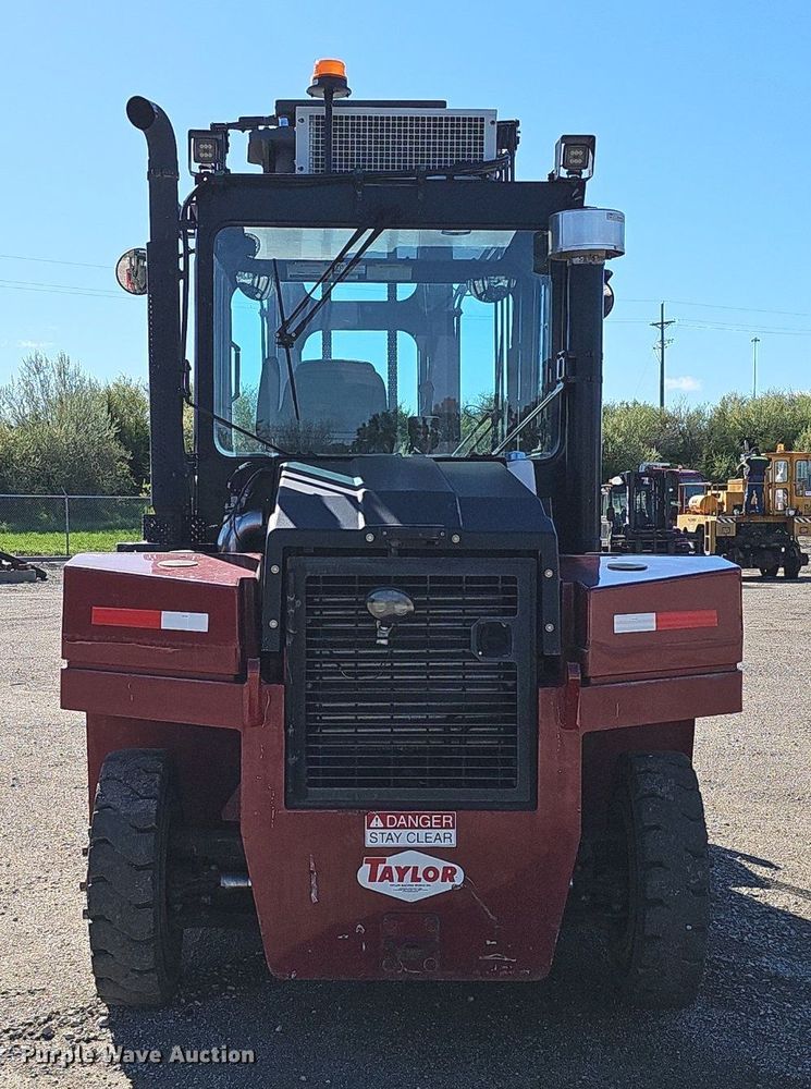 image for item DP0860 2015 Taylor XH180 forklift