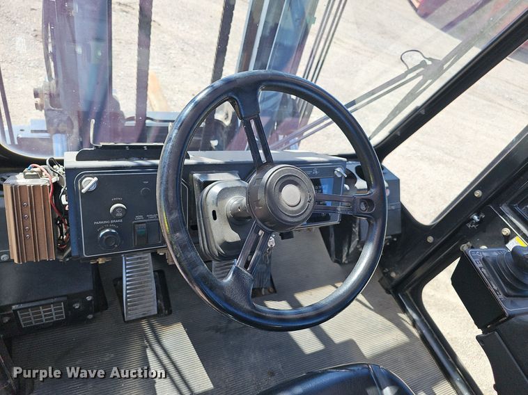 image for item DP0860 2015 Taylor XH180 forklift