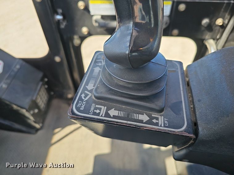 image for item DP0860 2015 Taylor XH180 forklift