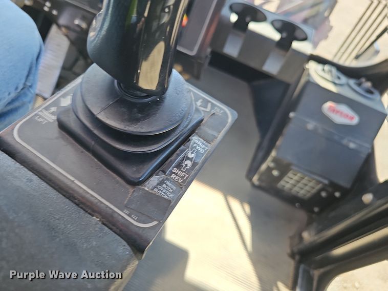 image for item DP0860 2015 Taylor XH180 forklift