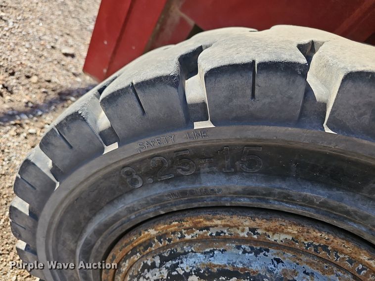 image for item DP0860 2015 Taylor XH180 forklift