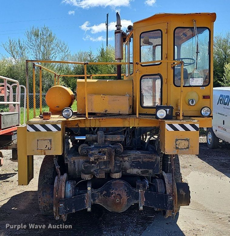 image for item DP0861 Whiting 9TM rail car mover