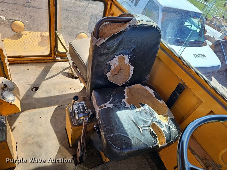 image for item DP0861 Whiting 9TM rail car mover