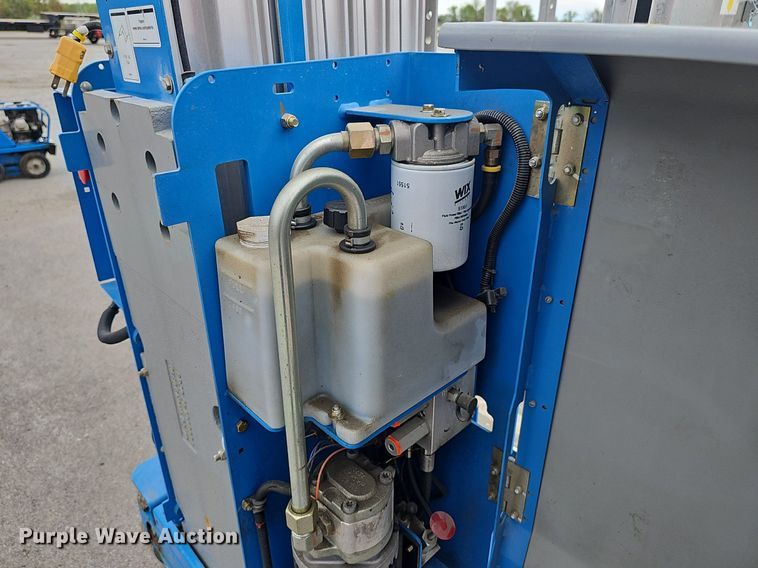 image for item DP0868 2017 Genie GR-20 vertical lift