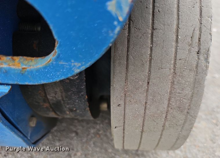 image for item DP0868 2017 Genie GR-20 vertical lift