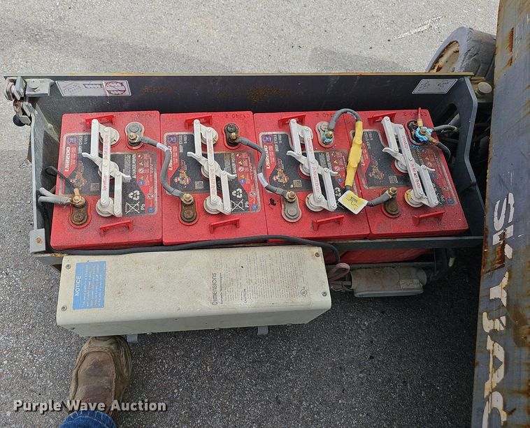 image for item DP0869 2014 Skyjack SJIII 3219 scissor lift