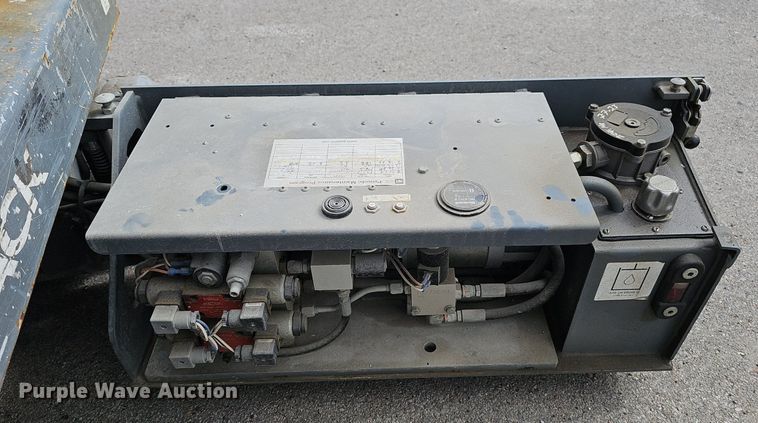 image for item DP0869 2014 Skyjack SJIII 3219 scissor lift