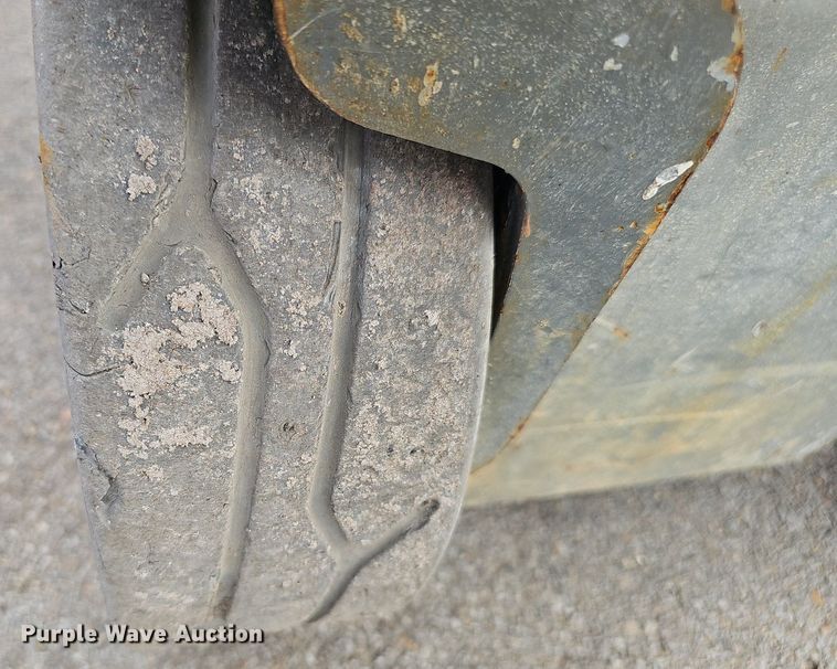 image for item DP0869 2014 Skyjack SJIII 3219 scissor lift