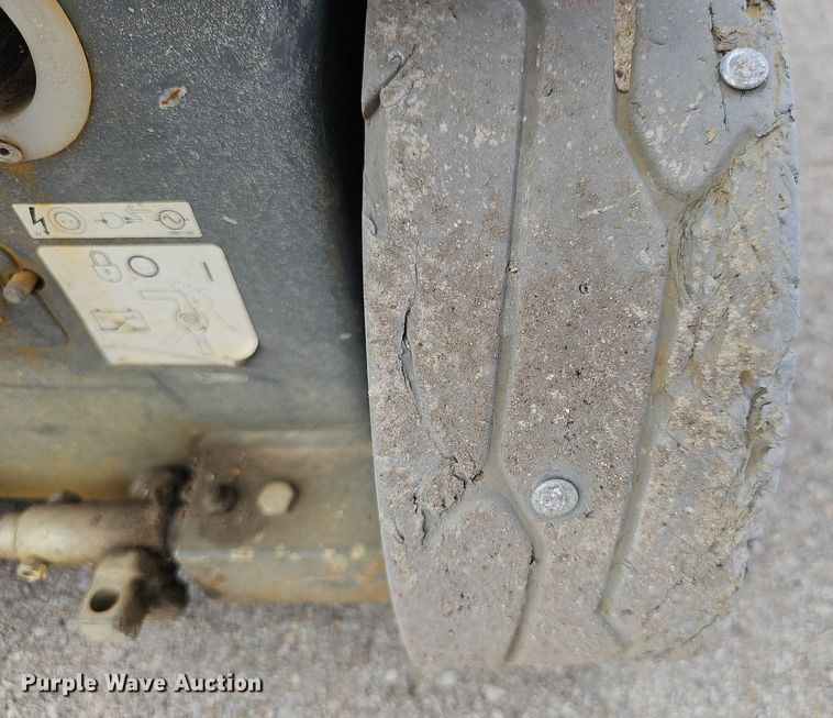 image for item DP0869 2014 Skyjack SJIII 3219 scissor lift