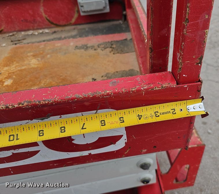 image for item DP0870 2017 MEC 1330SE scissor lift