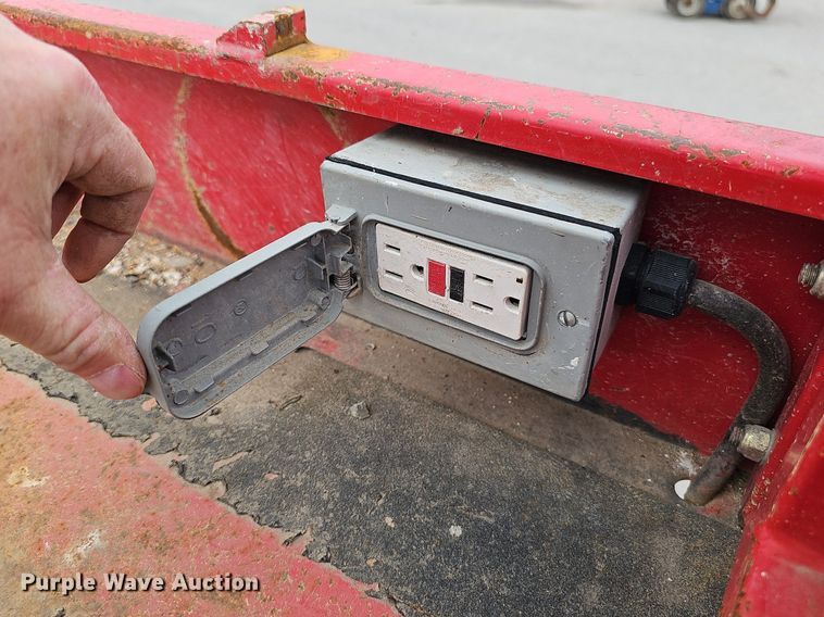 image for item DP0870 2017 MEC 1330SE scissor lift