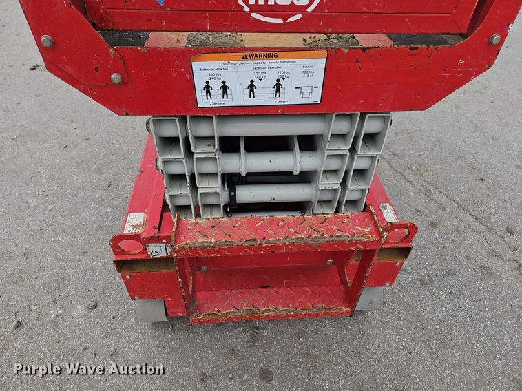 image for item DP0870 2017 MEC 1330SE scissor lift