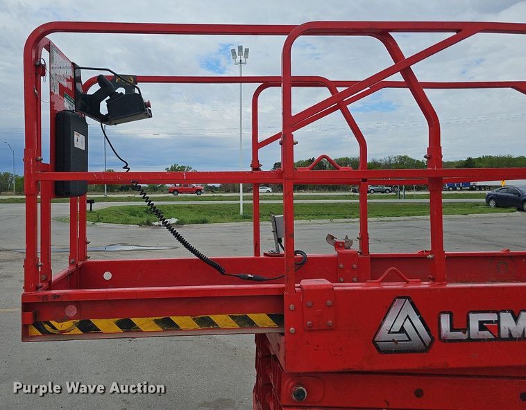 image for item DP0872 2019 LGMG AS2632E scissor lift