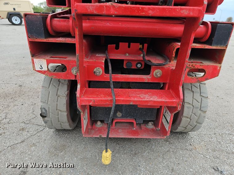 image for item DP0872 2019 LGMG AS2632E scissor lift