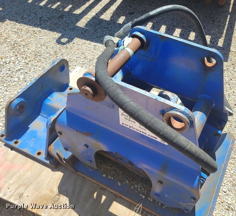 image for item DP1410 Tramac plate compactor