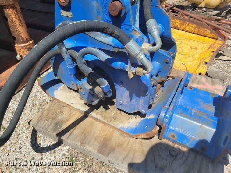 image for item DP1410 Tramac plate compactor