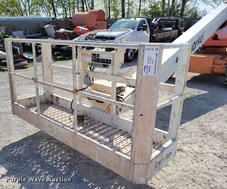 image for item DP1423 2006 Snorkel TB60 boom lift