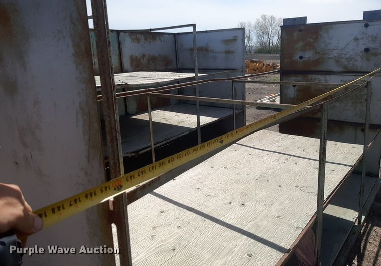 image for item DP2796 (4) shelving racks