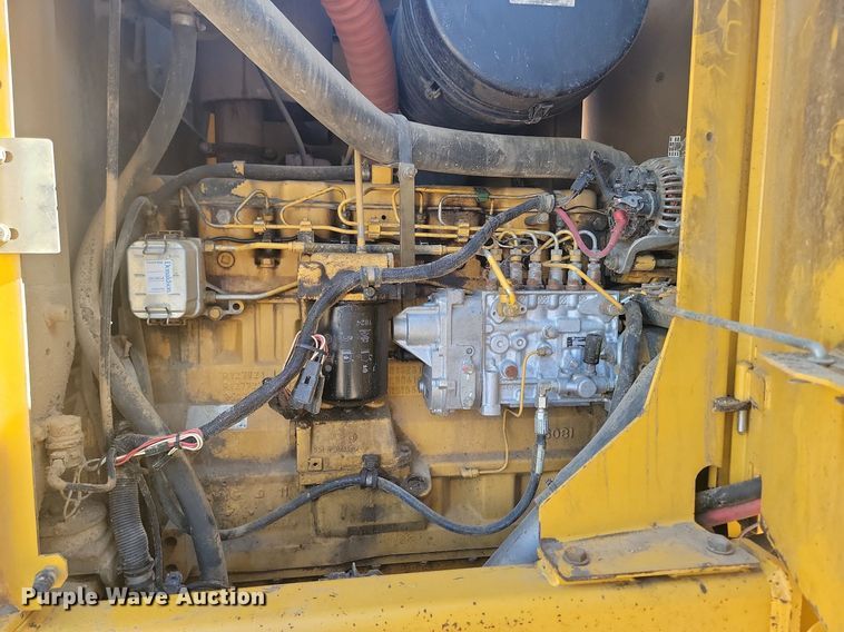 image for item DP3523 2004 John Deere 770CH motor grader