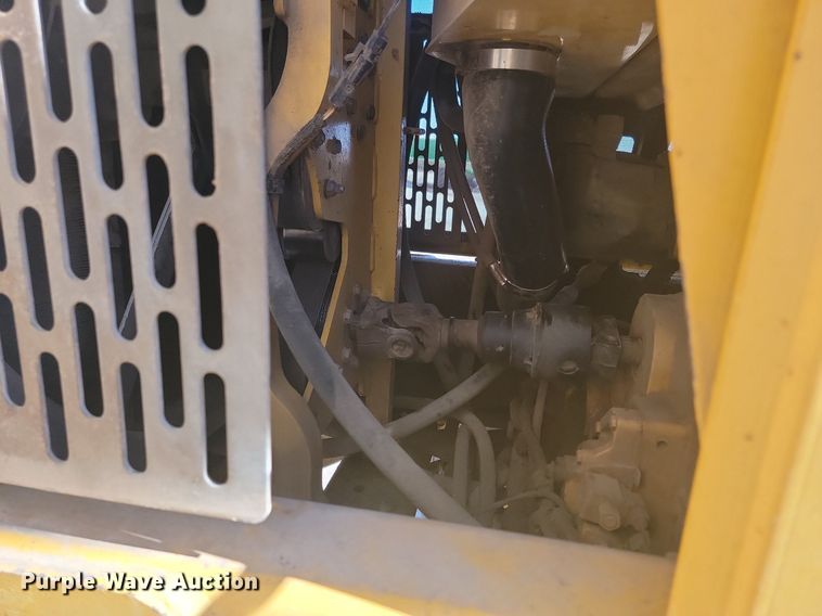 image for item DP3523 2004 John Deere 770CH motor grader