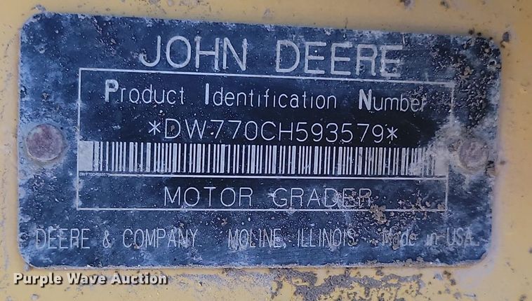 image for item DP3523 2004 John Deere 770CH motor grader