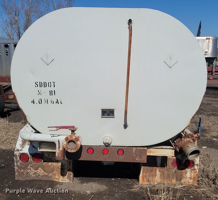 image for item DP3525 Sherman Tank WT-10 water tank bed