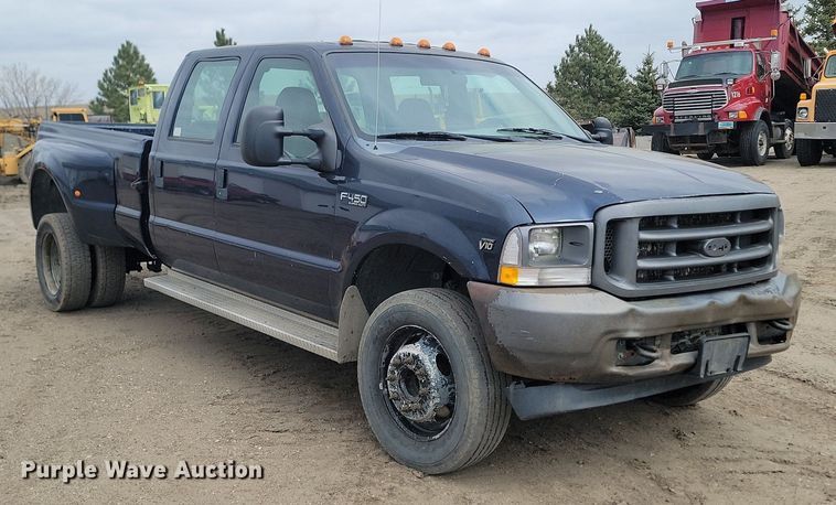 image for item DP3531 2002 Ford  F450 Super Duty XL Crew Cab pickup truck