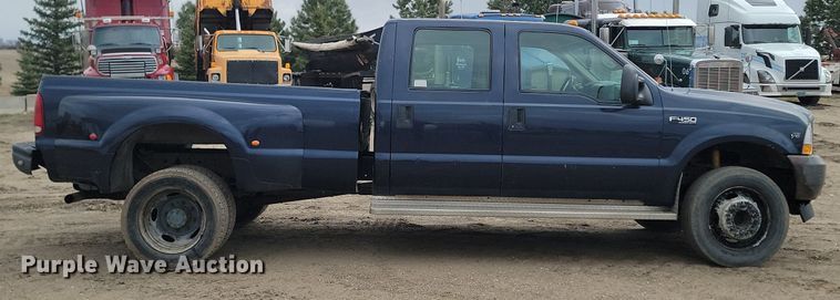 image for item DP3531 2002 Ford  F450 Super Duty XL Crew Cab pickup truck