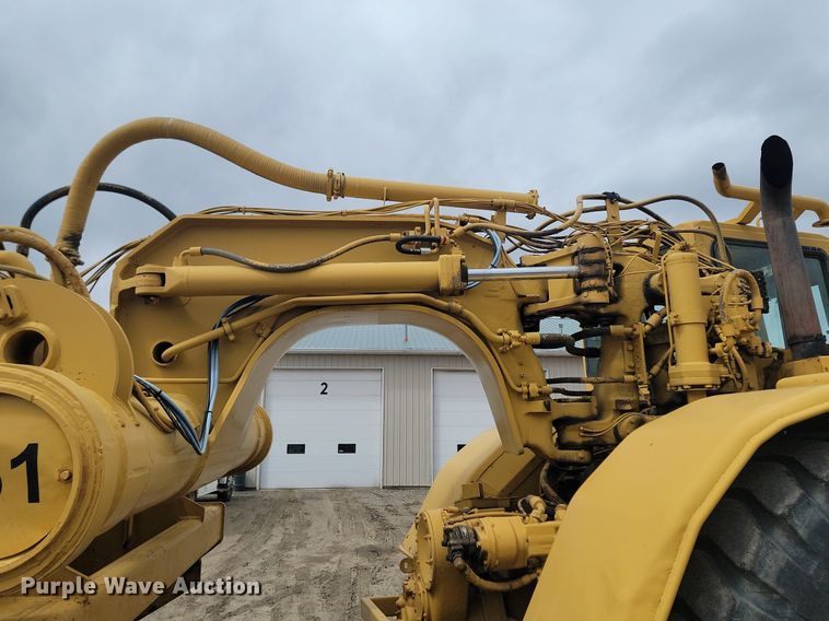 image for item DP3532 1981 Caterpillar 623B water wagon