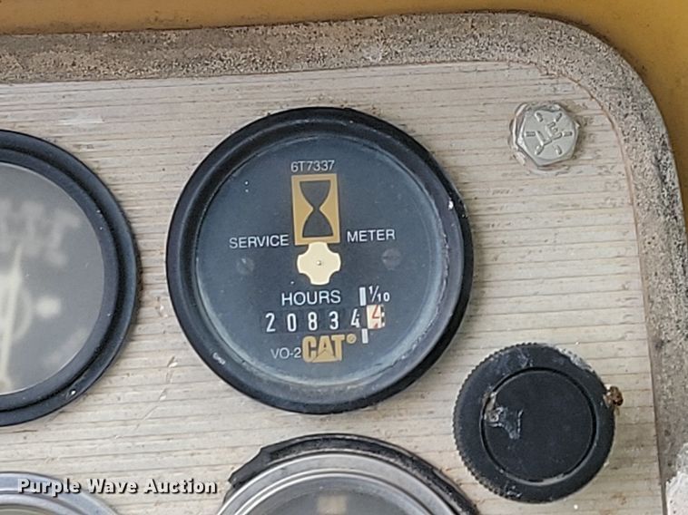 image for item DP3532 1981 Caterpillar 623B water wagon