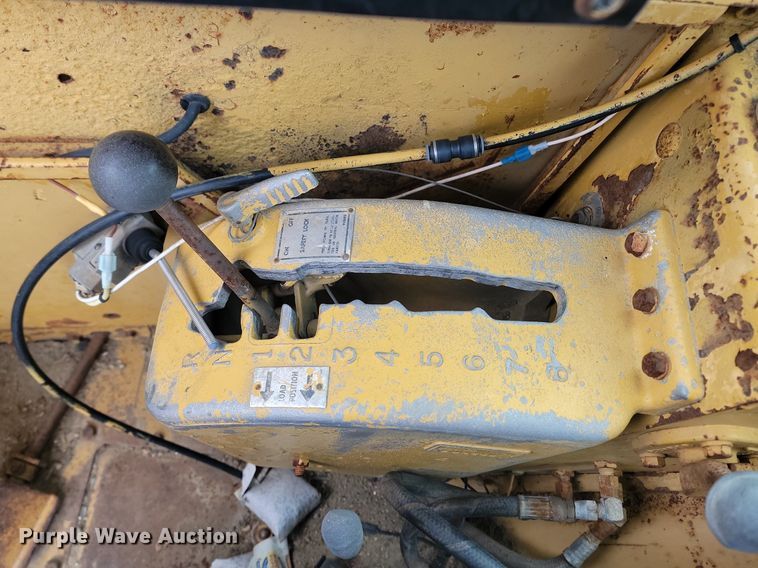 image for item DP3532 1981 Caterpillar 623B water wagon