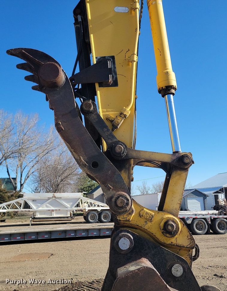 image for item DP5679 2009 Kobelco SK350 excavator